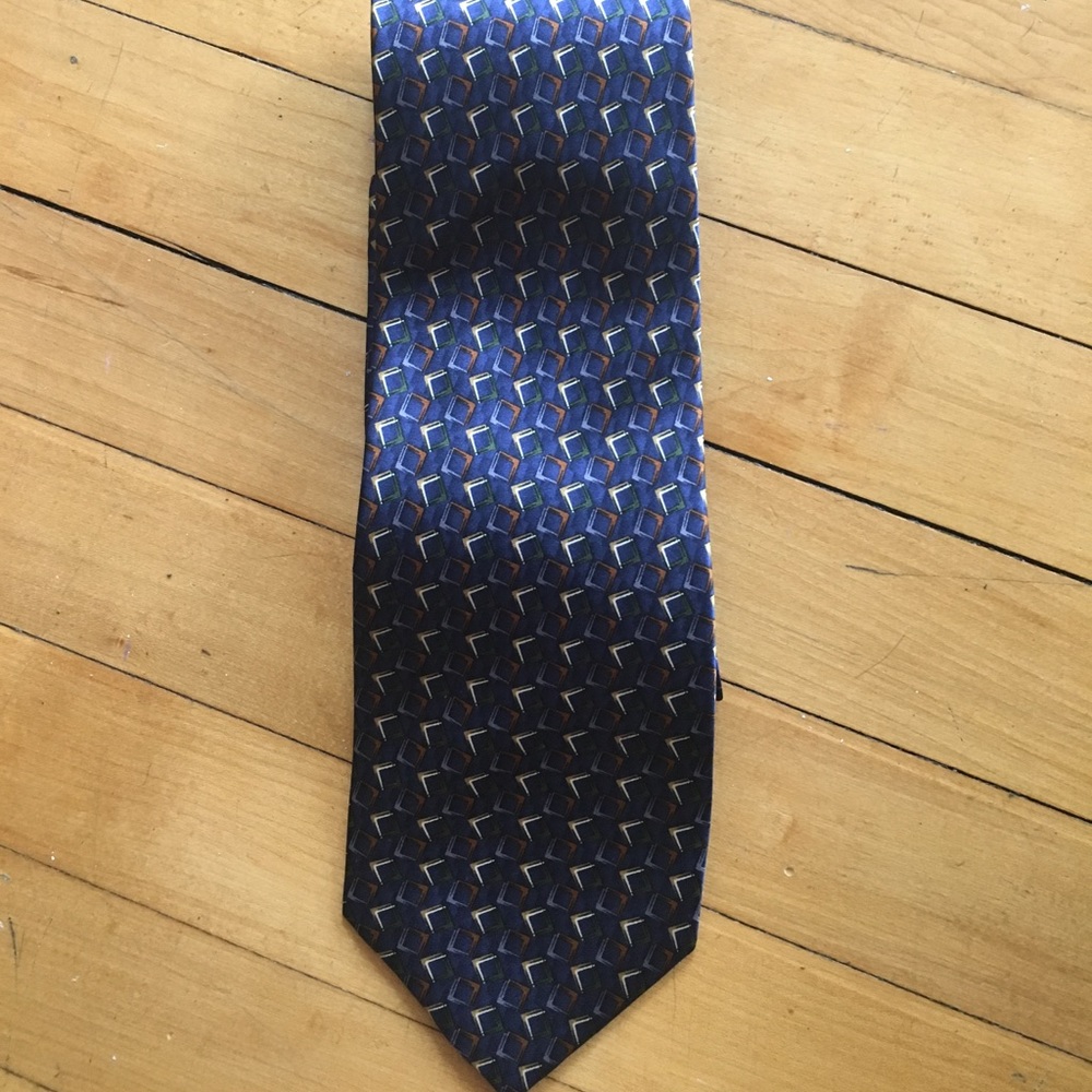 Billabass silk tie