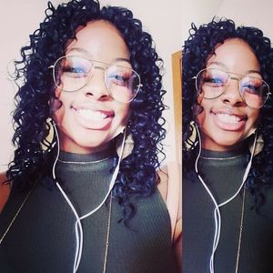 Meet your Posher, Keishawna