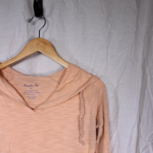 Lightweight Hooded Sweater