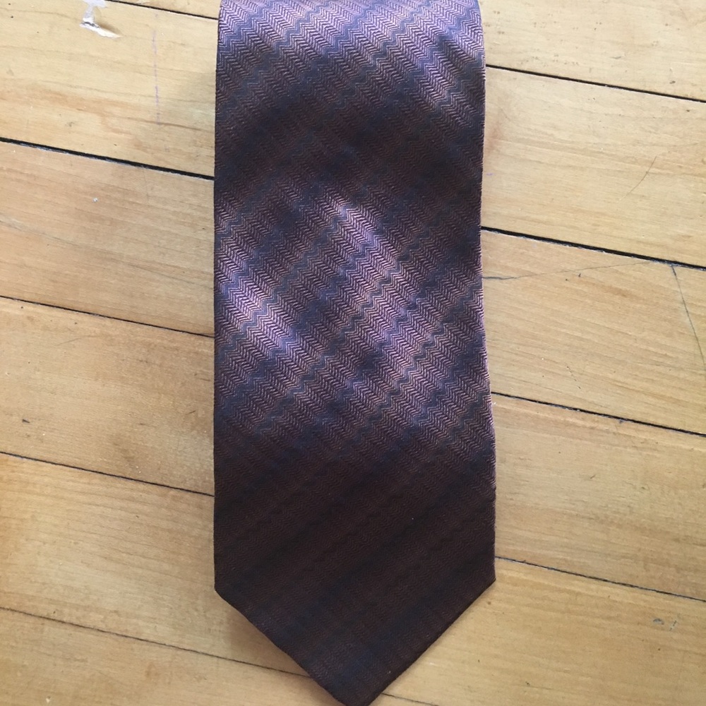 100% silk tie
