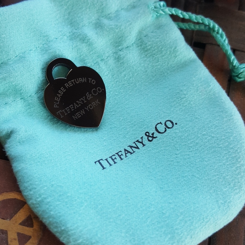 Tiffany&Co black charm