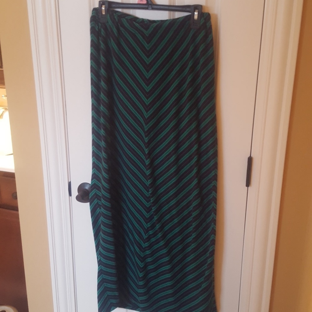 Olive and oak maxi