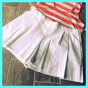 🌼Adorable Gap Kick Your Heels Up Pleated Skort🌼