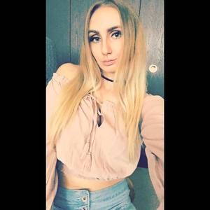 Meet your Posher, Brianna