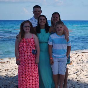 Meet your Posher, Thad