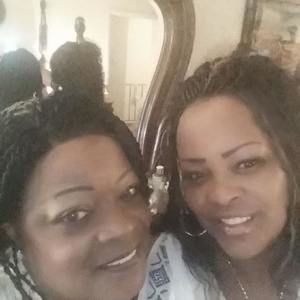 Meet your Posher, Robin