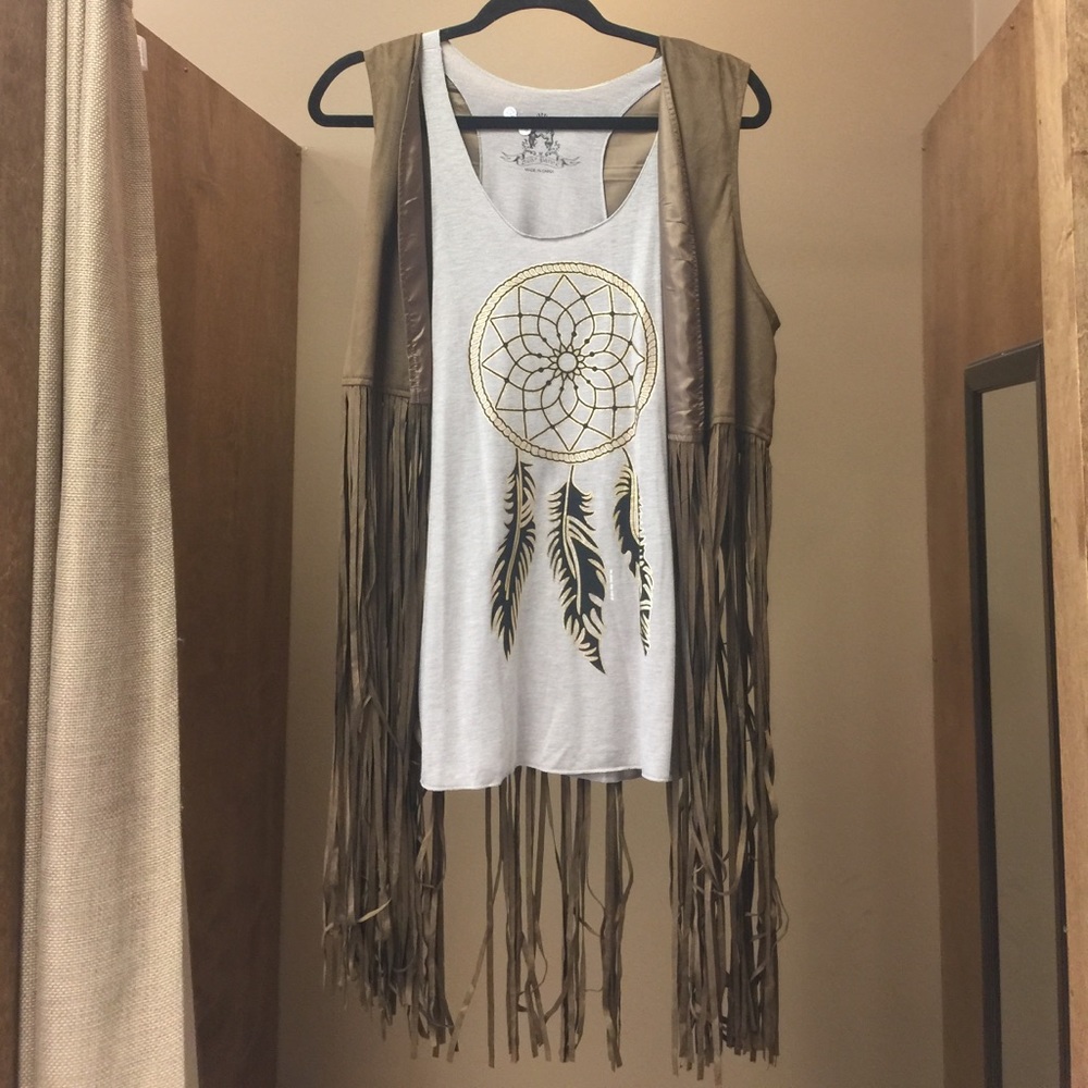 Medium vest and tank