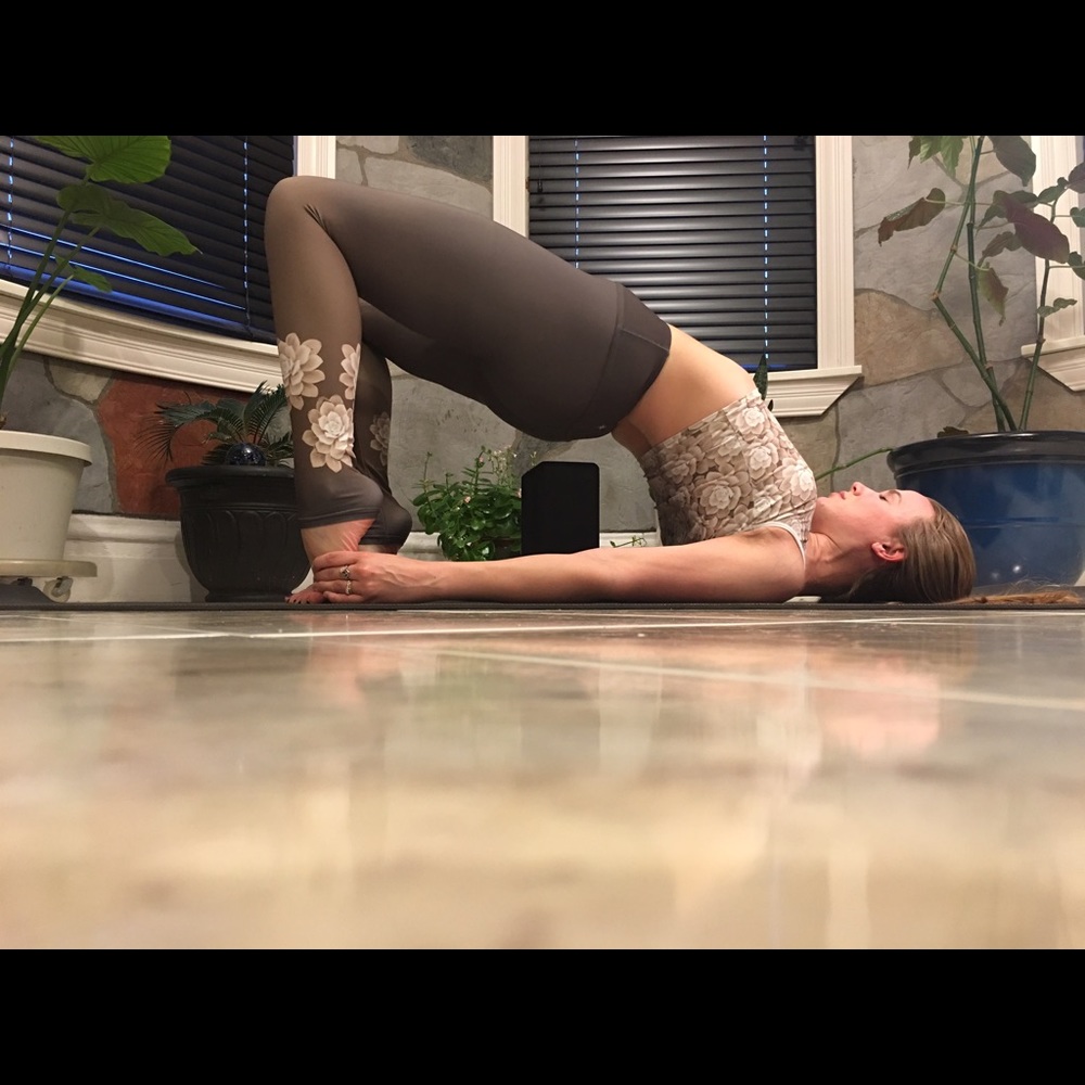 Size small Altar Ego yoga pants.