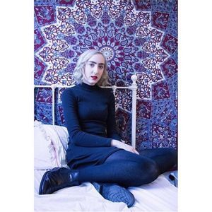 Meet your Posher, Emma