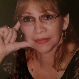 Meet your Posher, Isabel