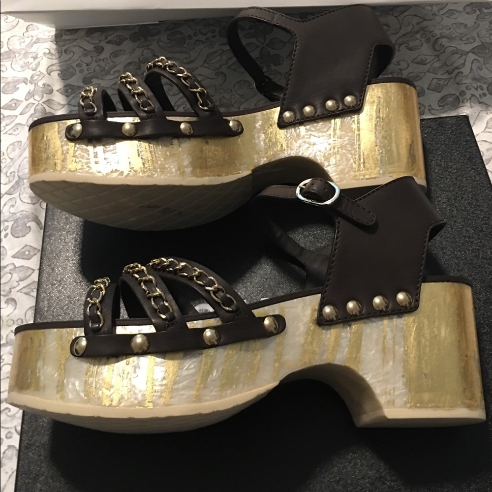 Chanel platforms - Picture 2 of 8