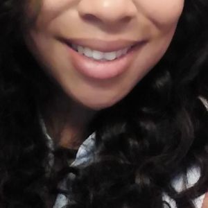 Meet your Posher, Gabrielle