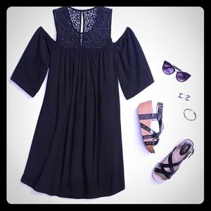 PIXLEY Dobrie Cold Shoulder Lace Detail Dress.