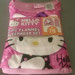 2PC GIRLS HELLO KITTY NWT PAJAMA SET