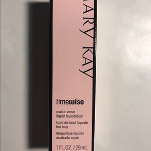 Timewise Mary Kay matte-wear liquid foundation