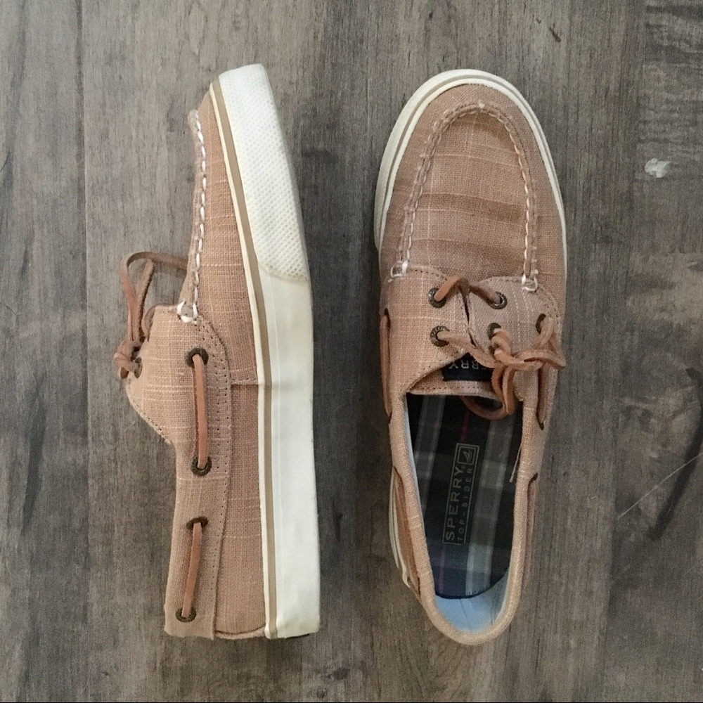 Sperry top-sider boat shoes