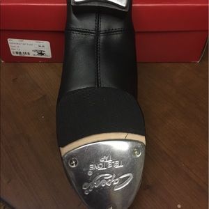 NEW Capezio Tap Shoes