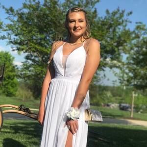 Meet your Posher, Gabby