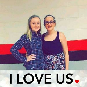 Meet your Posher, Hailey