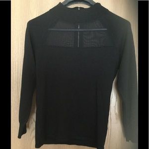NWOT Women's long sleeves sweater-top