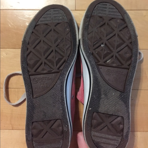 Pink Converse - Picture 5 of 5