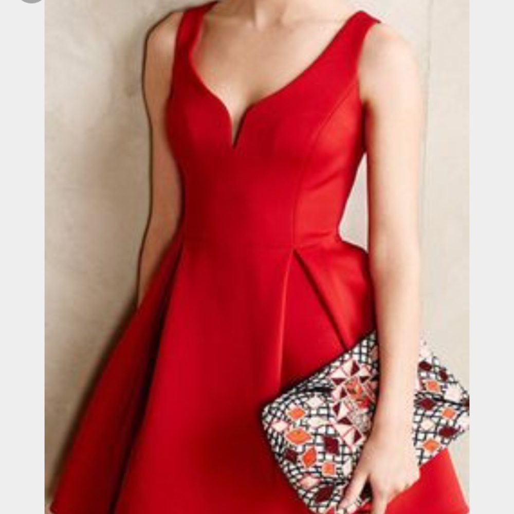 Red sweetheart neckline dress