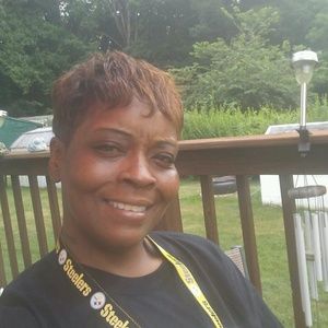 Meet your Posher, Josette