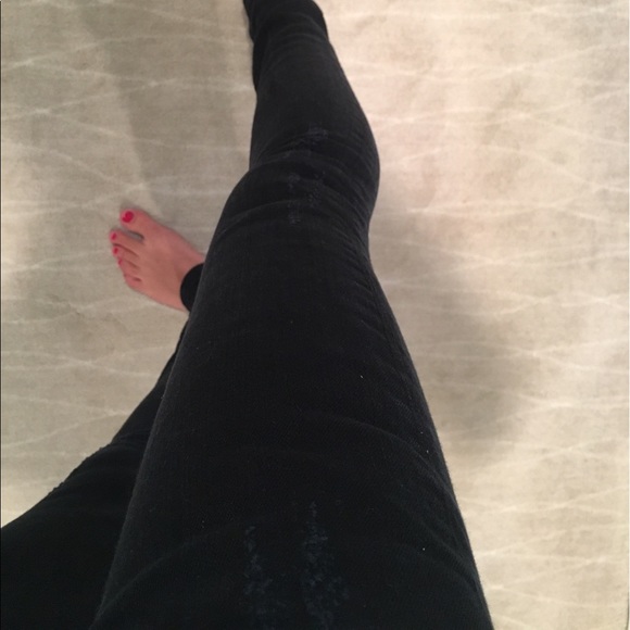 Black Vigoss Ripped Jeans - Picture 2 of 4