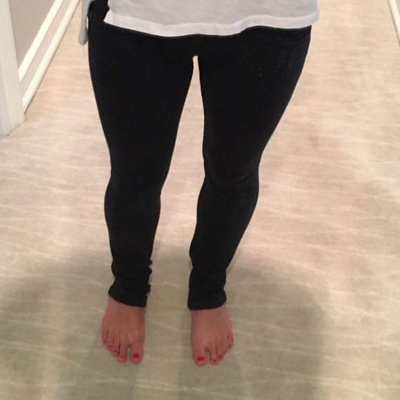 Black Vigoss Ripped Jeans - Picture 3 of 4