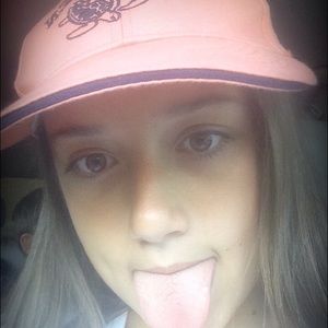 Meet your Posher, Maddie