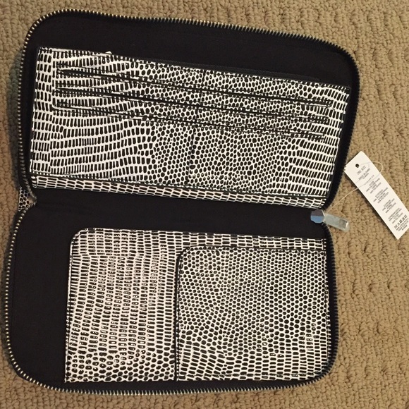 Women's wallet - Picture 2 of 3