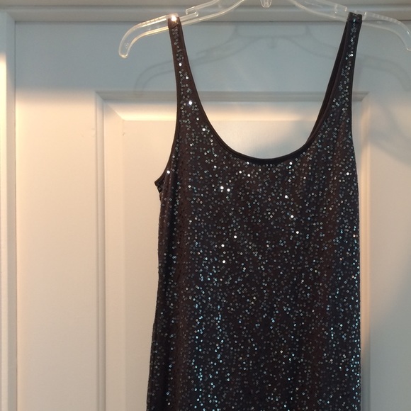 Express Sequin Dress - Picture 2 of 4