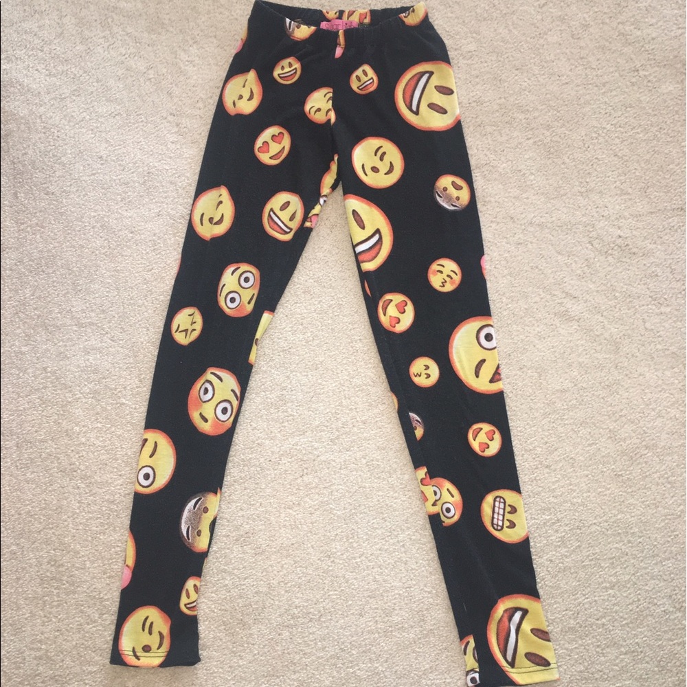 Emoji Leggings!
