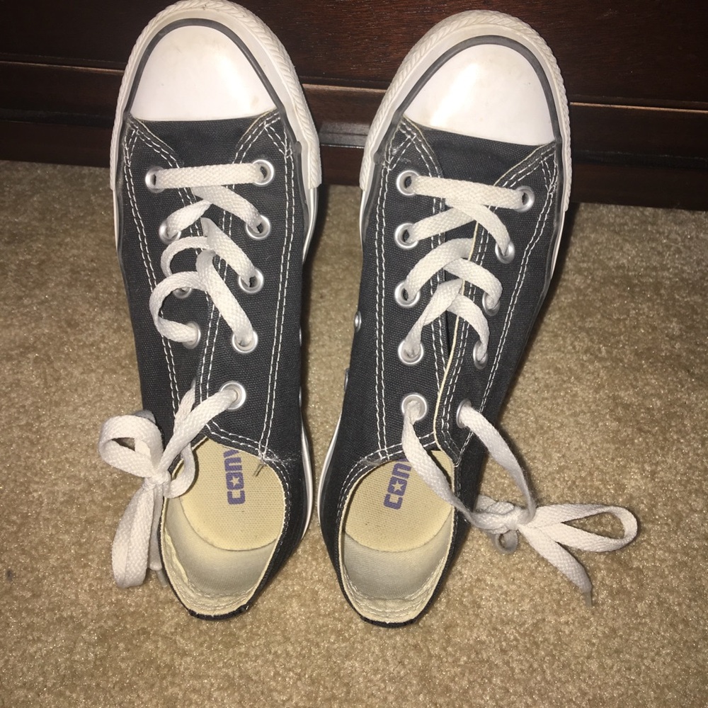 Black converse