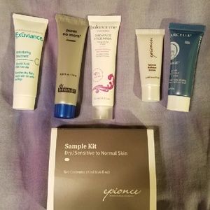 NEW skincare sample kit