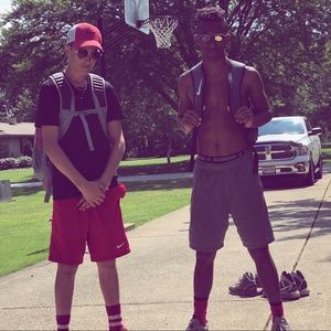 Meet your Posher, Dj