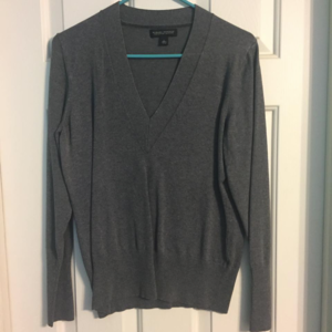 Banana Republic V-Neck Grey Sweater