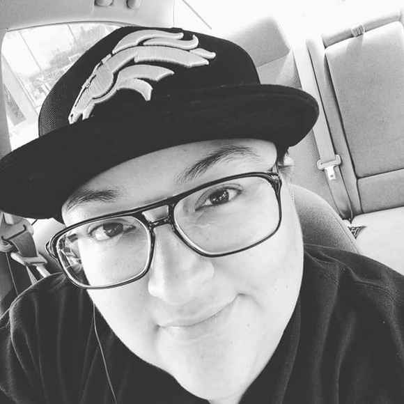 Meet your Posher, Ash - Picture 1 of 1