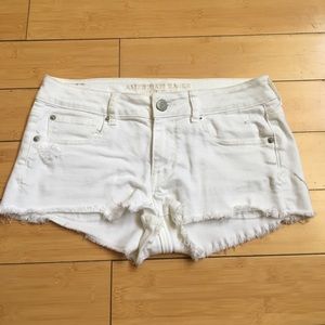 White American Eagle Shorts