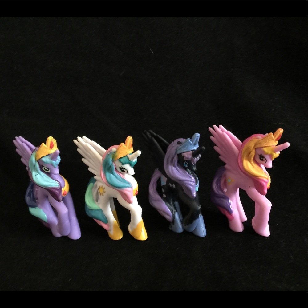 4 PRINCESS MY LITTLE PONY FIM REPLICAS UNBRANDED