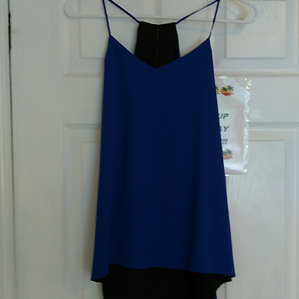 Reversable spagettie top NWOT