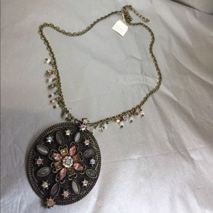 NWT Lia Sophia Pendant Necklace with Jewels