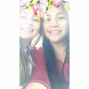 Meet your Posher, Julissa