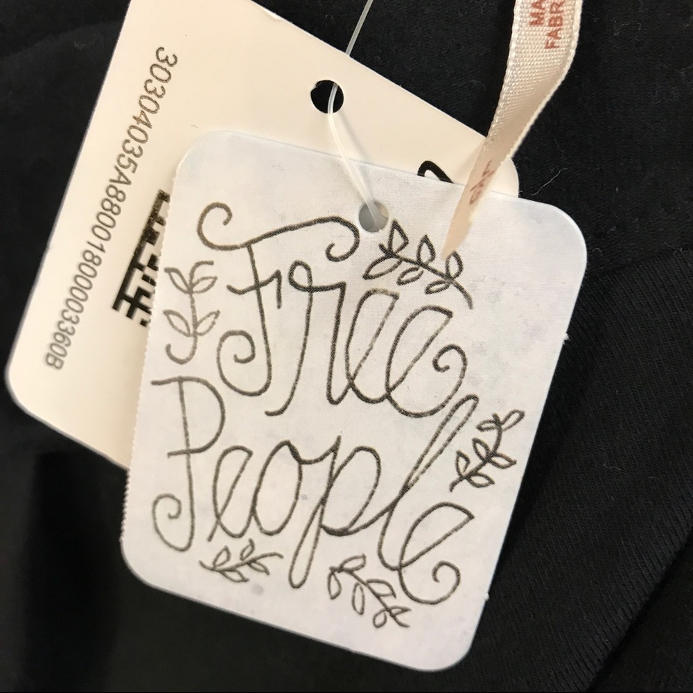💰SOLD💰 NEW Free People Ruffle Top - Picture 5 of 6