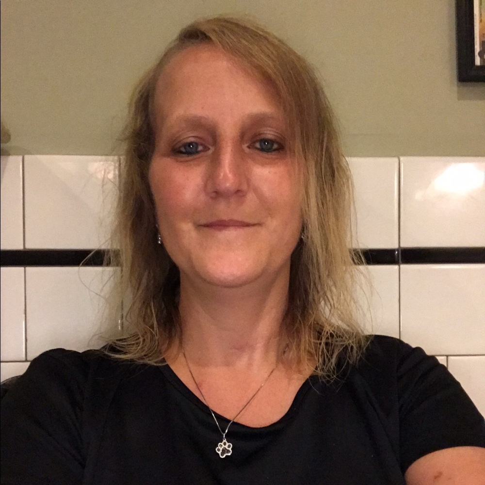 Meet your Posher, Joyce