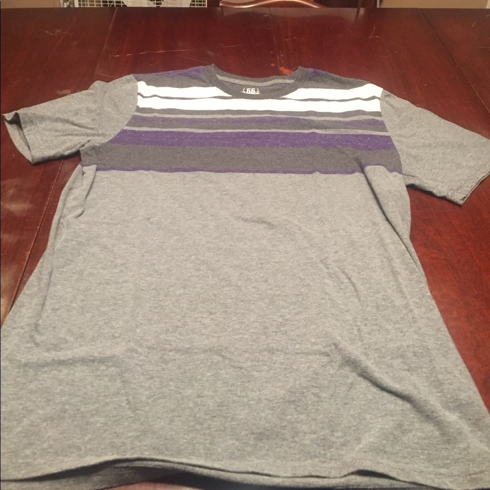 Men's medium striped shirt