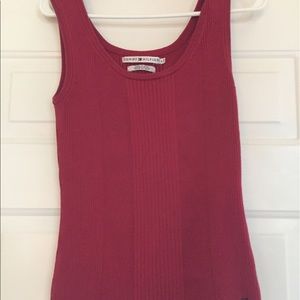 Tommy H burgundy sleeveless top