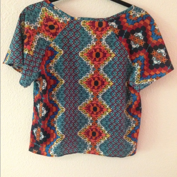 Multicolor patterned top - Picture 3 of 3