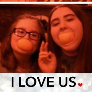 Meet your Posher, Charalene