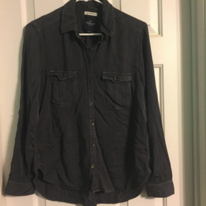 American Eagle Boyfriend Fit Long Sleeve Button-Up